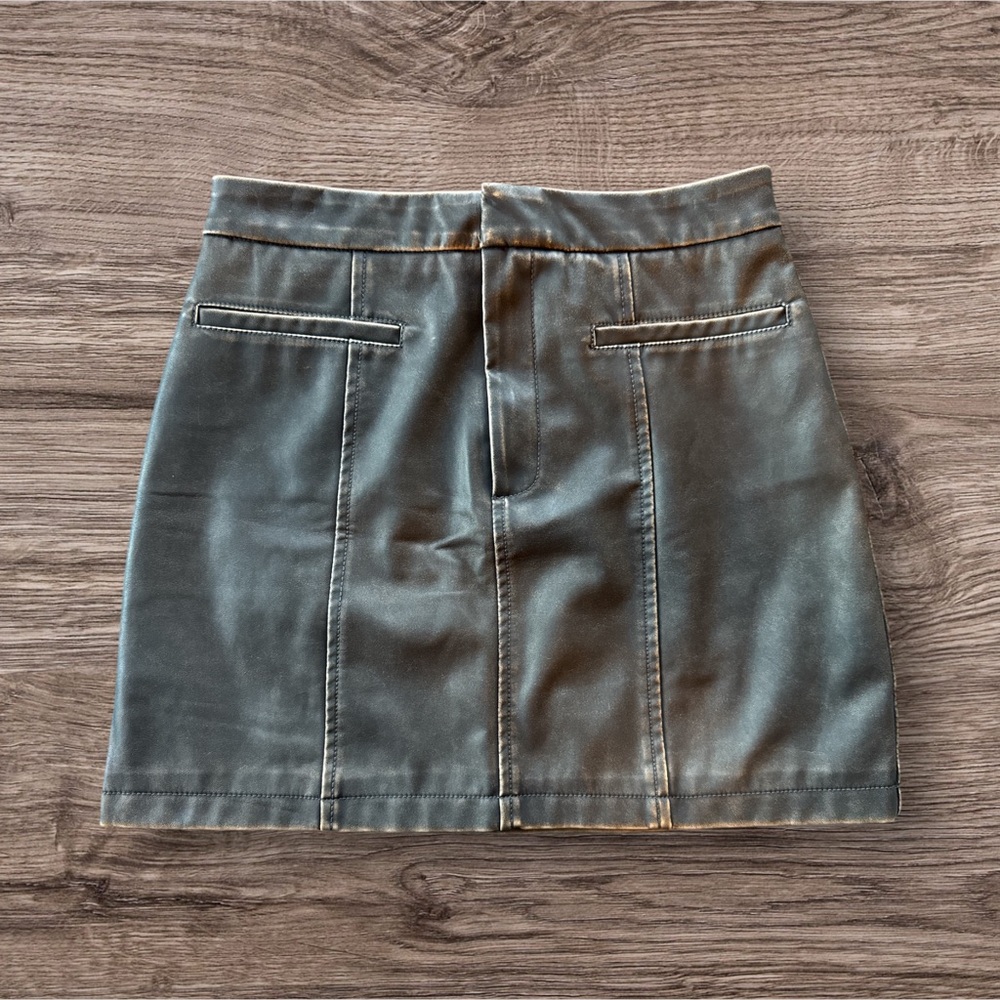 NWT! By the river, washed, faux leather mini skirt.